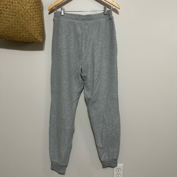 NWT Victoria's Secret Heather Gray Textured Fleece Joggers - Picture 5 of 6